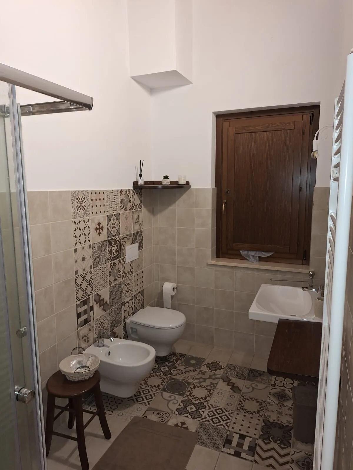 Images Ita 1 9278b275 0448 4bd0 A7ec E2f2f35bd650 99 Image