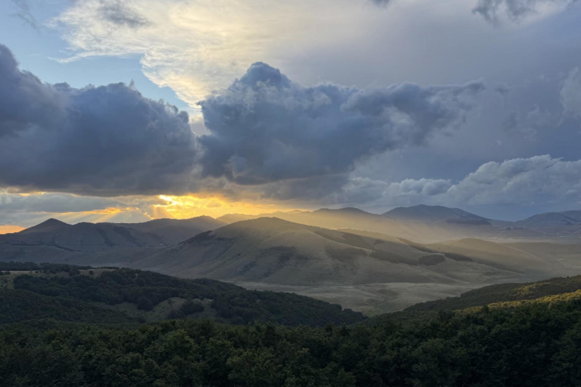 Forca di Presta: tramonto su panorami sconfinati