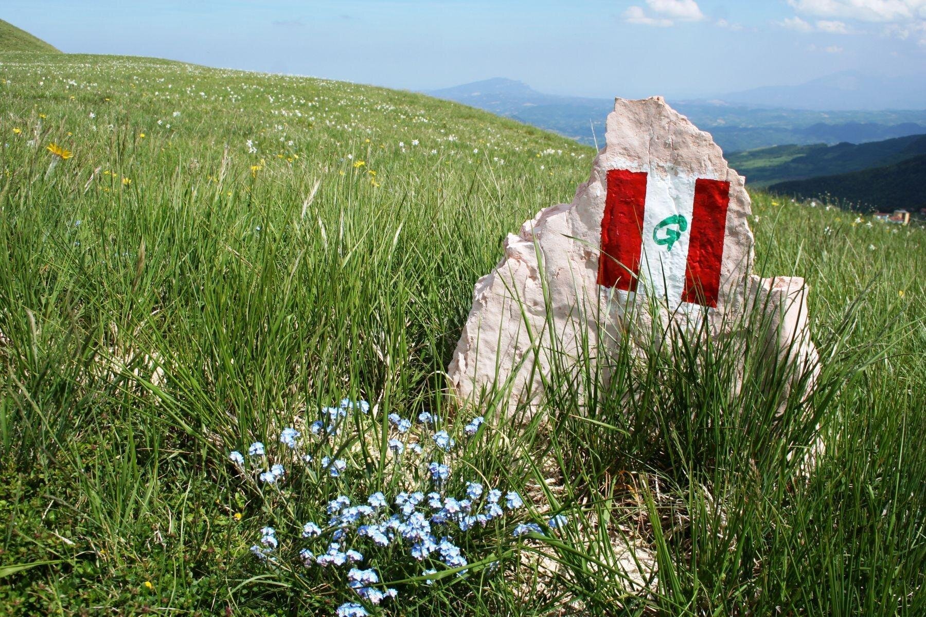 Pacchetto: Il Grande Anello dei Sibillini, trekking tra natura e tradizione