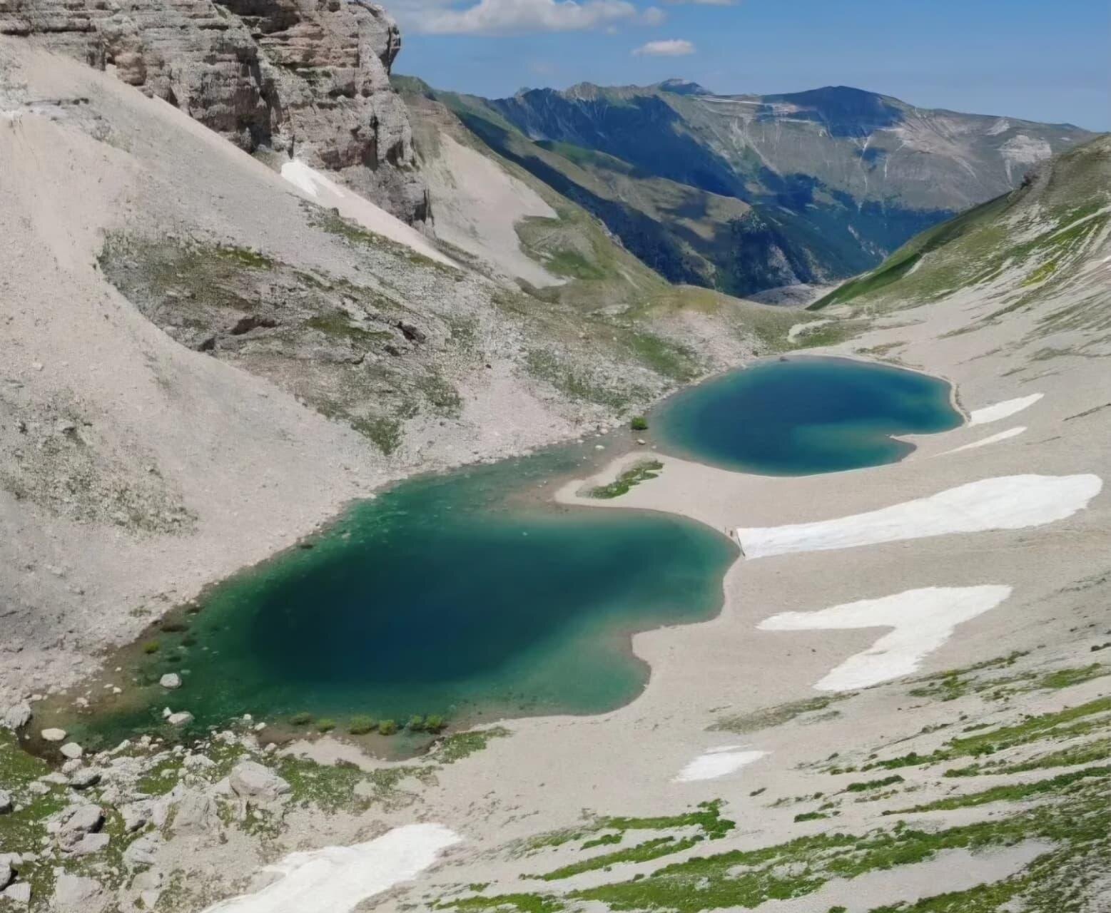 TRAVERSATA DEL LAGO DI PILATO